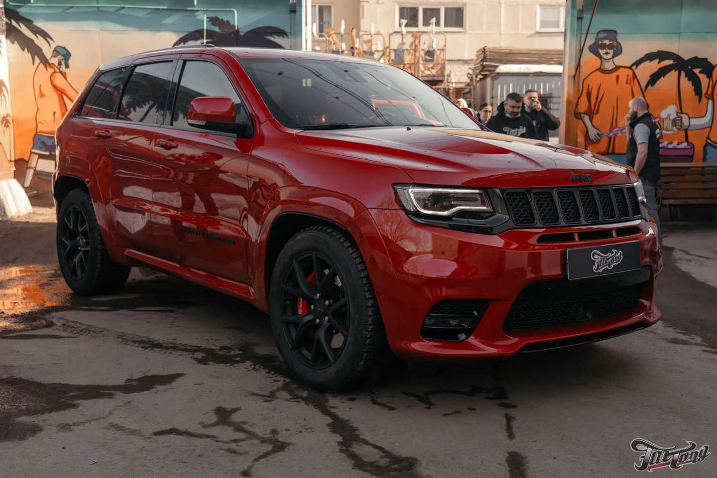 Ремонт и окрас двери на Jeep Grand Cherokee